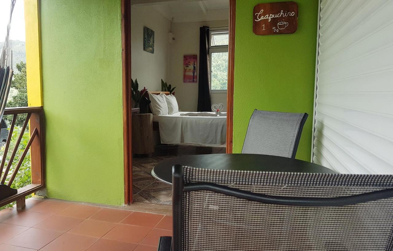 Serenity Lodges Dominica Marigot 외부 사진