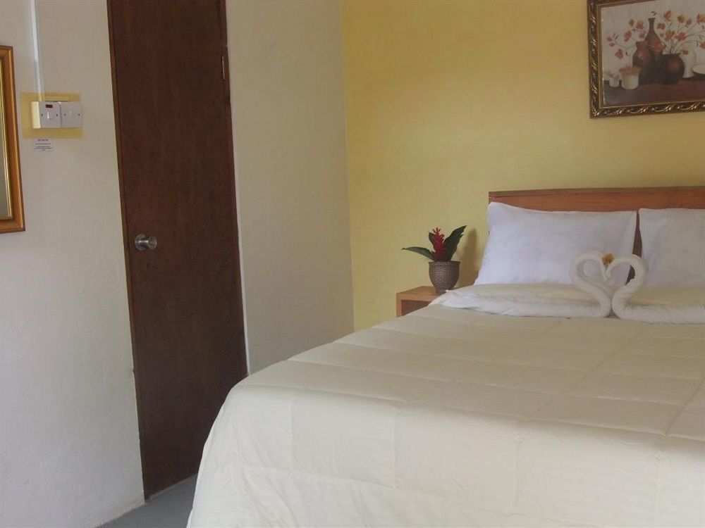 Serenity Lodges Dominica Marigot 외부 사진